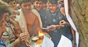 Mock Puja at ‘Hindu College’ where they give condom as prashad