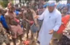 Video : Islamist Destroying African Gods While Brainwashing New Converts To Saudi Arabia Worship