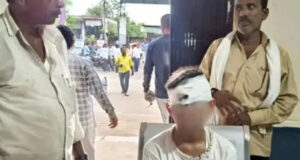 Poor Hindu boy Beaten With A Baton By Local Mullah For Picking Fruit